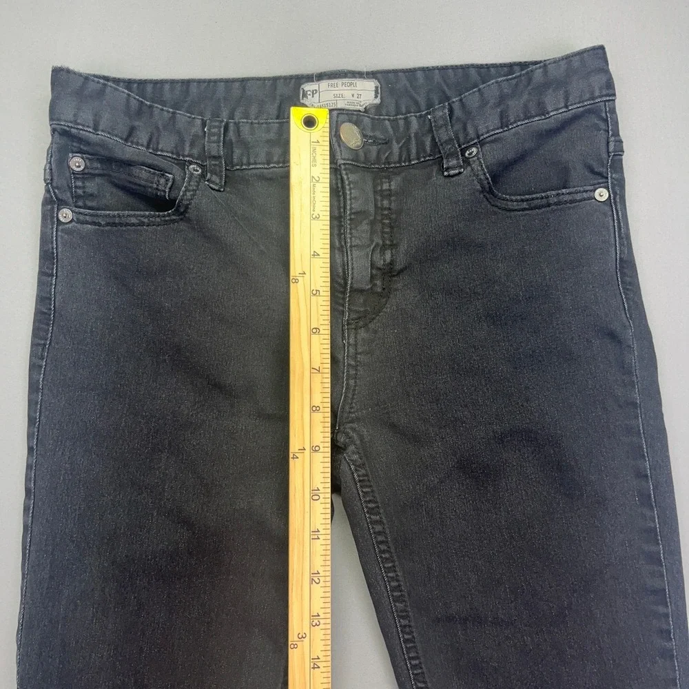 Free People Distressed Knee Skinny Jeans Dark Wash‎ Denim Sz 27 Fits 29